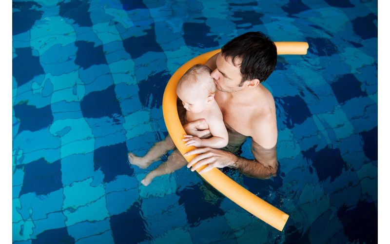5 ASPECTOS A TENER EN CUENTA PARA ESCOGER UNA ACTIVIDAD ACUÁTICA PARA LOS PEQUEÑOS DE CASA
