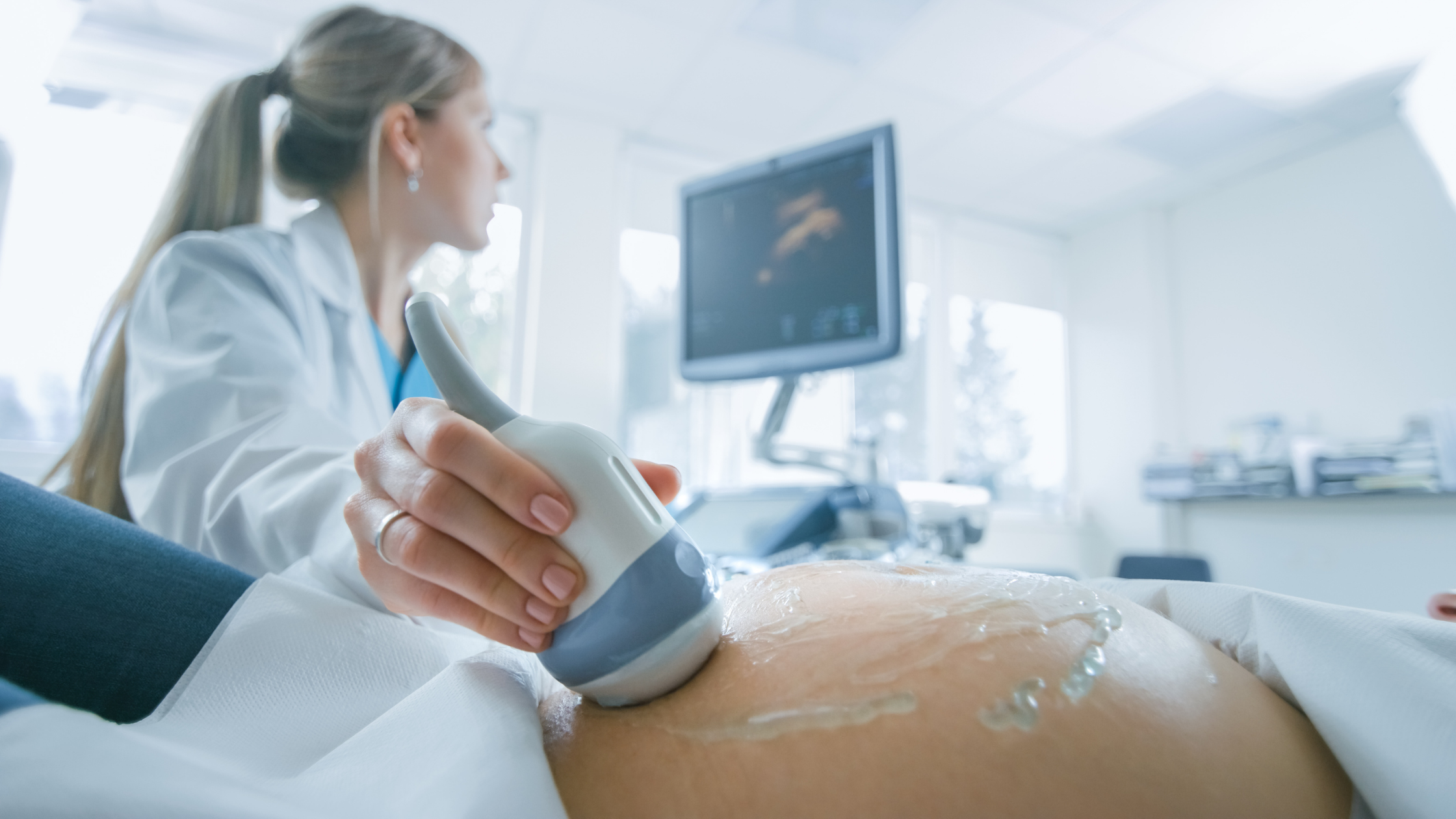 ecografia-embarazo-primer-mes