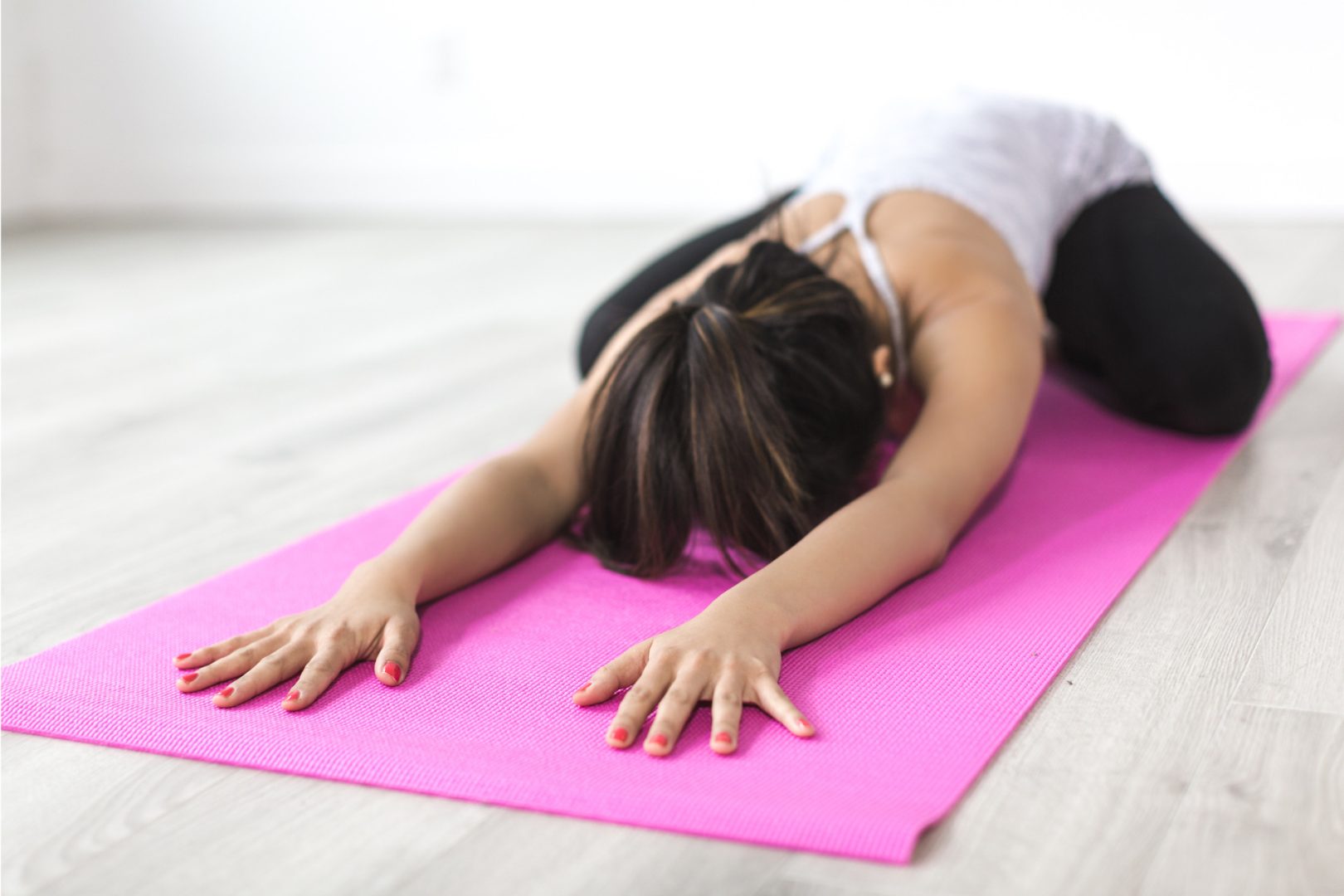 Los ejercicios de preparación al parto alivian las tensiones en la espalda y favorecen la apertura de la pelvis