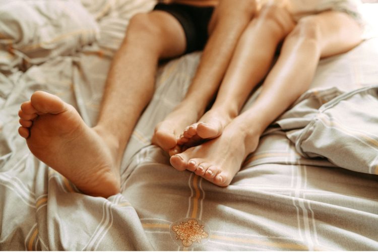 Sexo durante el embarazo: comunicación con tu pareja para encontrar la postura sexual idónea